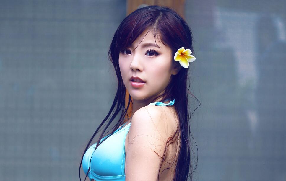 赵奕欢整容前后对比照片(赵奕欢近照发福)