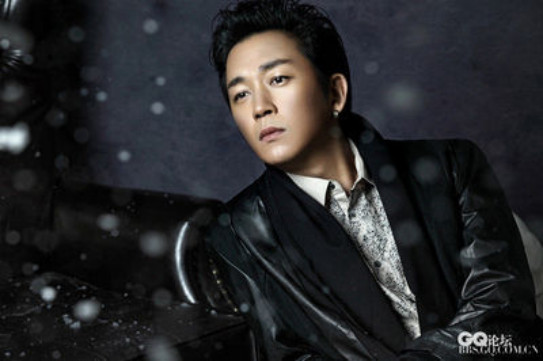 为什么潘粤明5年都没见儿子？董洁不让潘粤(潘粤明会一直等董洁吗)