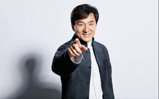 成龙和邓丽君私生女真的假的？邓丽君死后火(成龙害死邓丽君)