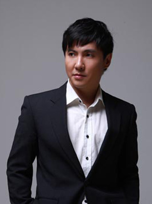 沈腾是开心麻花的老板吗？沈腾是赵本山的徒(沈腾是赵本山徒弟)