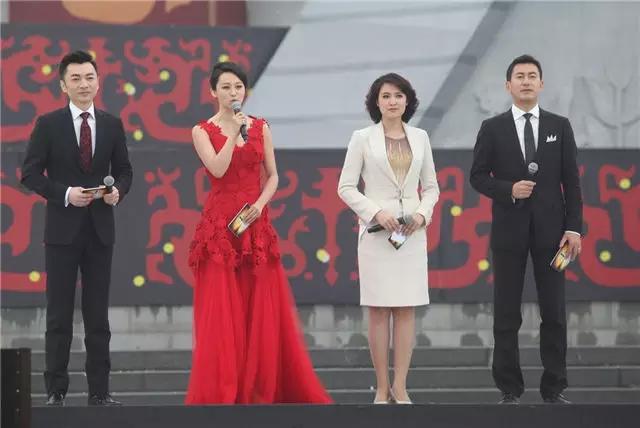 桑晨是桑萧的妹妹吗?主持人桑晨和李红谁漂 桑晨是桑萧的妹妹吗?主持人桑晨和李红谁漂