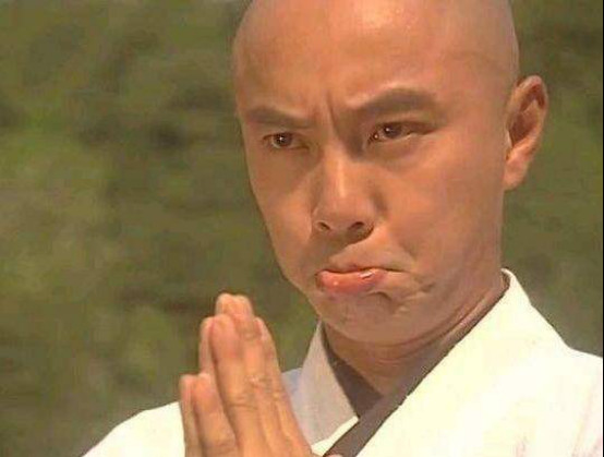 张卫健能长头发吗是不是秃了？张卫健无生育