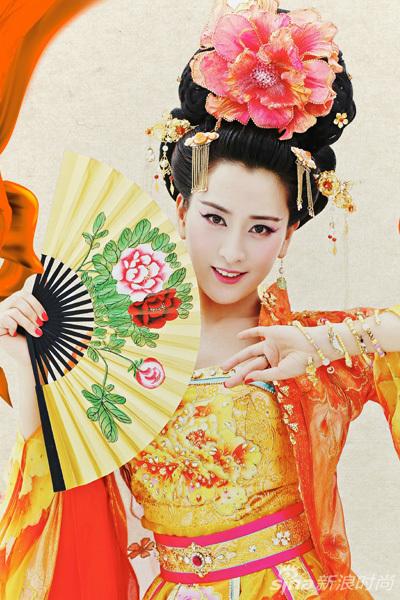 马苏穿性感内衣的照片