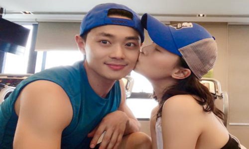 蓝盈莹曹骏在一起几年(曹骏与蓝盈莹分手天涯)