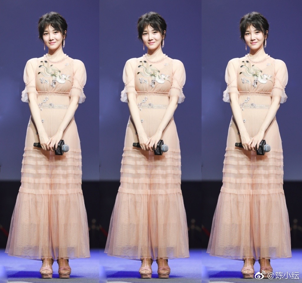 陈小纭的性感大胸照片