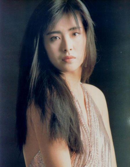 王祖贤被坏人强行纹身是怎么回事?王祖贤为 王祖贤被坏人强行纹身是怎么回事?王祖贤为