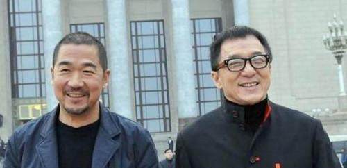 张国立与成龙谁更有钱？张国立成龙一起参加(张国立和成龙谁地位高)