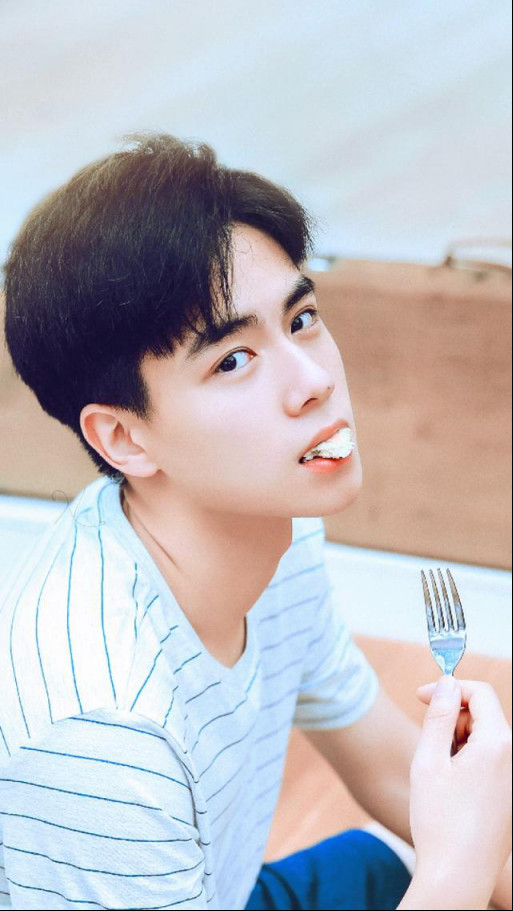 胡一天为什么叫麻将?胡一天没有自己的助理(胡一天的麻将是什么意思) 胡一天为什么叫麻将?胡一天没有自己的助理(胡一天的麻将是什么意思)