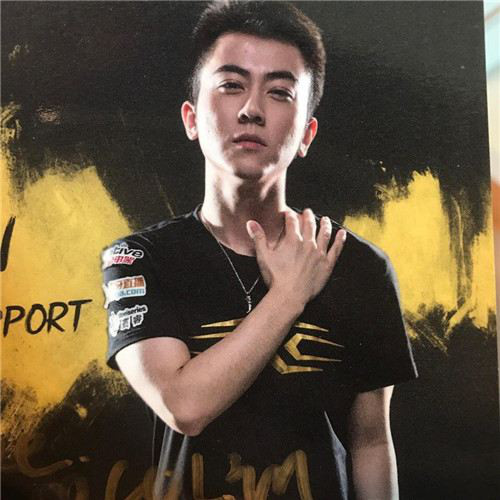 蛇哥为什么不打职业赛?蛇哥的女朋友北辰资