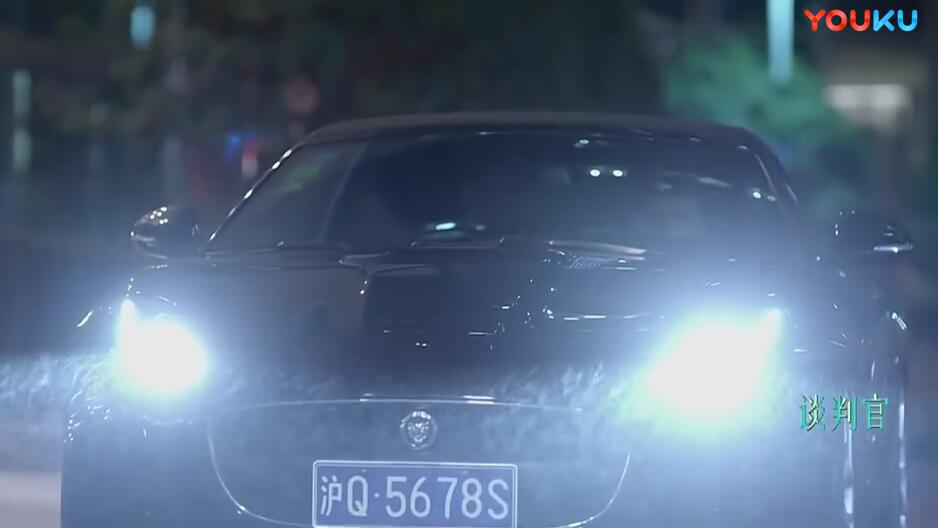 谈判官里杨幂和黄子韬分别开的什么车？谈判