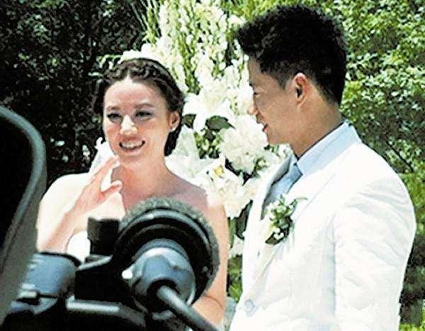 王瑾为什么改国籍?王瑾是段奕宏的老婆吗站(王瑾和段奕宏照片) 王瑾为什么改国籍?王瑾是段奕宏的老婆吗站(王瑾和段奕宏照片)