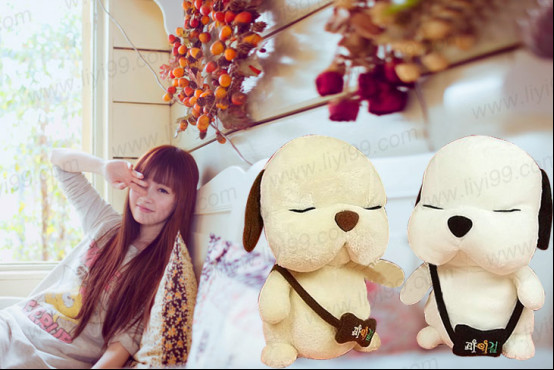 七夕女孩要送男孩东西吗？七夕送男生什么东(七夕是男孩送女孩礼物还是女孩送男孩礼物)