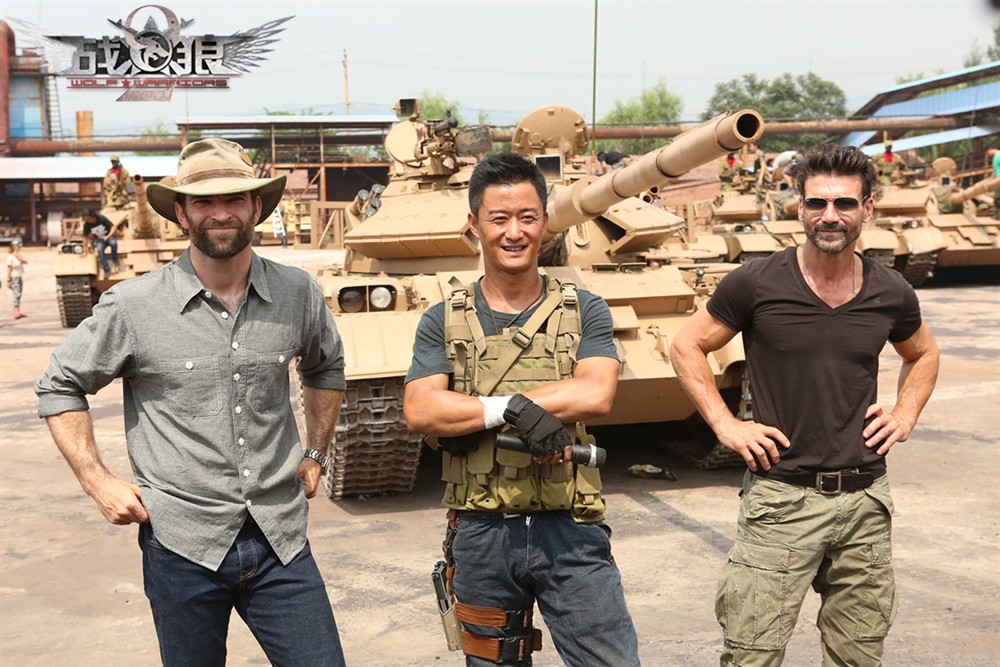 战狼2剧透：去非洲给老婆报仇(战狼2老爹杀死非洲将军)