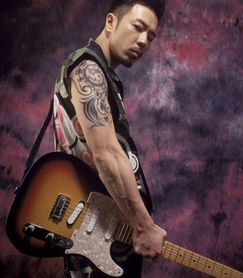 朱茵老公黄贯中家暴真相(黄贯中与朱茵现状) 朱茵老公黄贯中家暴真相(黄贯中与朱茵现状)