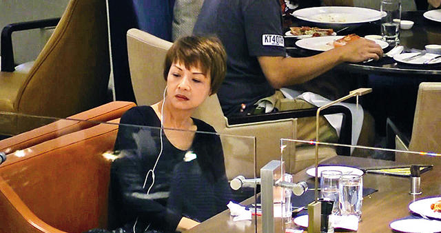 叶子楣是什么罩杯隆胸的吗？叶子楣的老公照