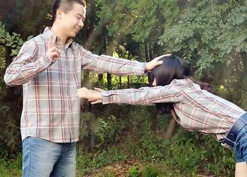 短命女人的面相揭秘(女人短命相有哪些特征)