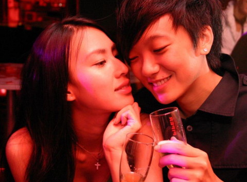 赵逸岚和房思瑜绯闻 赵逸岚和房思瑜绯闻