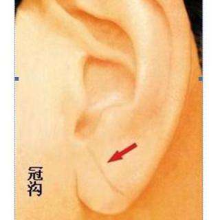 短命女人的面相揭秘(女人短命相有哪些特征)