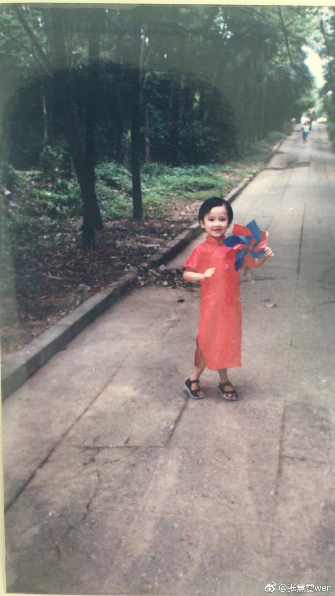 张慧雯为什么名声不好?张慧雯的胸比基尼图(张慧雯的真实身高) 张慧雯为什么名声不好?张慧雯的胸比基尼图(张慧雯的真实身高)