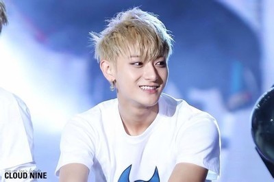 黄子韬和吴亦凡闹翻原因(黄子韬和吴亦凡怎么回事) 黄子韬和吴亦凡闹翻原因(黄子韬和吴亦凡怎么回事)