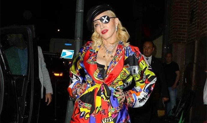 麦当娜被粉丝起诉什么情况(麦当娜有多少粉丝)