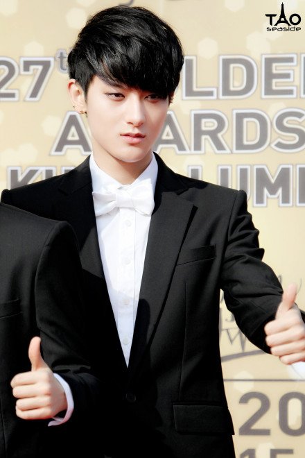 黄子韬和吴亦凡闹翻原因(黄子韬和吴亦凡怎么回事)