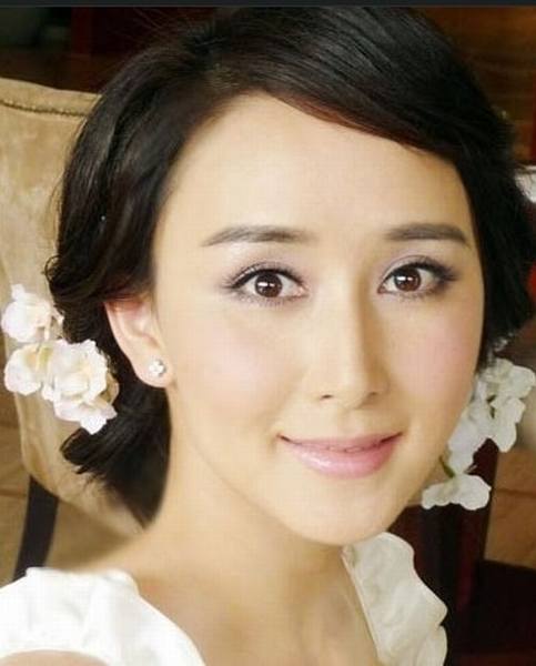 短命女人的面相揭秘(女人短命相有哪些特征)