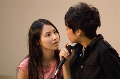 赵逸岚和房思瑜绯闻 赵逸岚和房思瑜绯闻