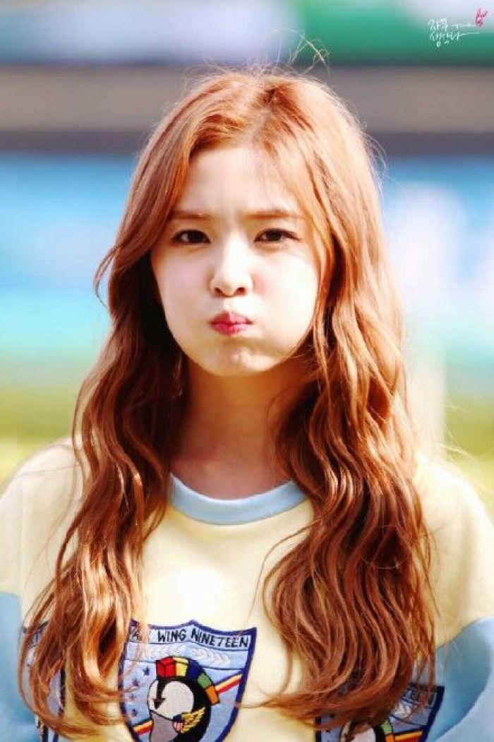 裴珠泫为什么叫初丁?裴珠泫是弯的吗 裴珠泫为什么叫初丁?裴珠泫是弯的吗