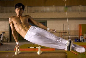 彭于晏肌肉练了多久?彭于晏把刘诗诗吻到哭(彭于晏用了多久练出好身材) 彭于晏肌肉练了多久?彭于晏把刘诗诗吻到哭(彭于晏用了多久练出好身材)