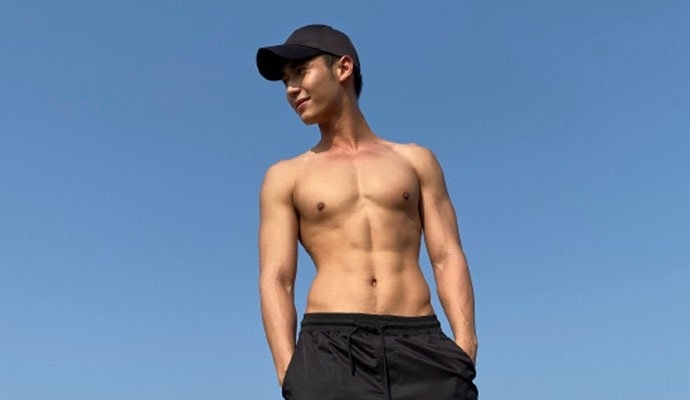 陈淑芬保护张国荣现场照(陈淑芬处理张国荣做的最后一件事) 陈淑芬保护张国荣现场照(陈淑芬处理张国荣做的最后一件事)