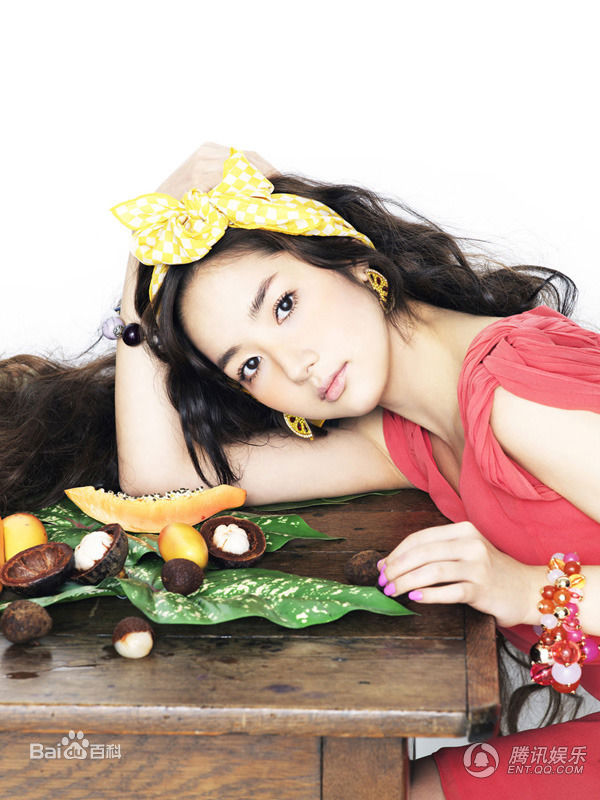 朴敏英的双眼皮好自然图(朴彩英的双眼皮)