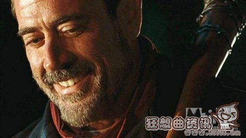 行尸走肉尼根为什么杀格伦？行尸走肉尼根是(行尸走肉尼根打死格伦)