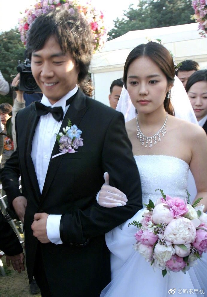 韩佳人老公延政勋为什么那么有钱