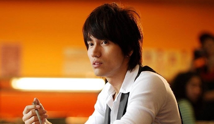 言承旭被曝新恋情陈美凤个人资料被扒(陈美凤 言承旭)