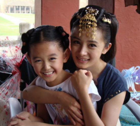 蒋依依是怎么出道当上演员的？蒋依依是杨幂(蒋依依是什么时候出道的)