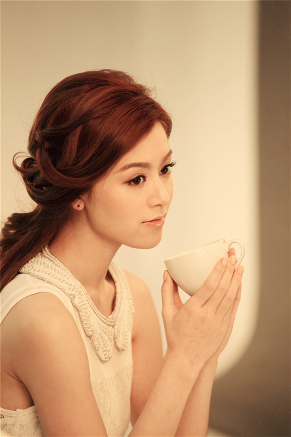 文咏珊谢霆锋是什么关系？文咏珊的老公是谁