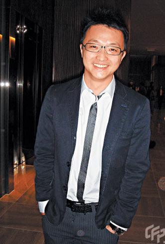 女主播刘明轩王傲山照片