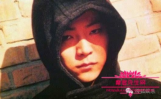 窦唯年轻时的照片惊为天人(窦唯年轻时好帅) 窦唯年轻时的照片惊为天人(窦唯年轻时好帅)