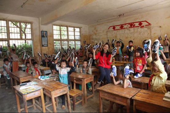 江一燕支教八年真伪？江一燕支教原因和照片