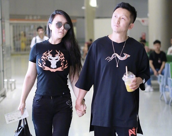 冉莹颖承认生下三胎,问至性别时她却这样回(冉莹颖三胎性别)