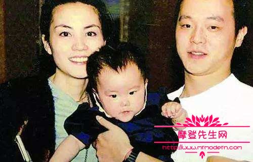 窦唯年轻时的照片惊为天人(窦唯年轻时好帅) 窦唯年轻时的照片惊为天人(窦唯年轻时好帅)