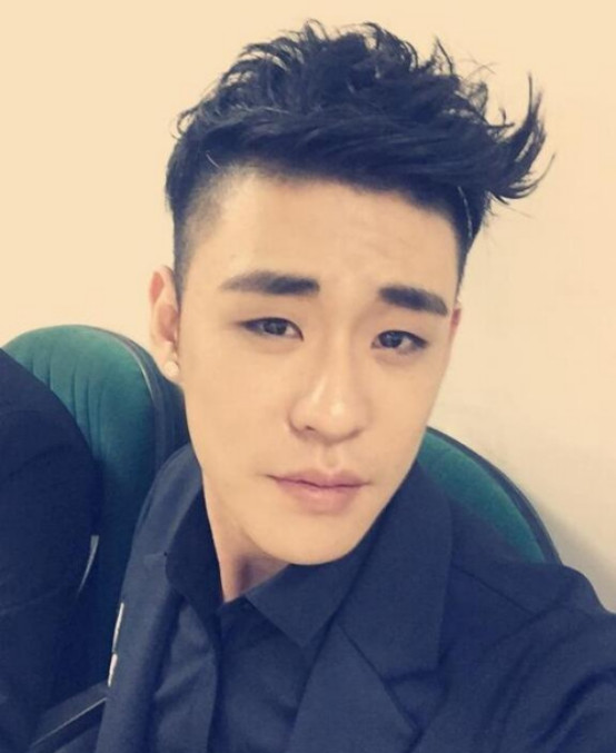 张云雷和杨九郎有基情真的吗？杨九郎为什么(为什么张云雷和杨九郎不搭档了)