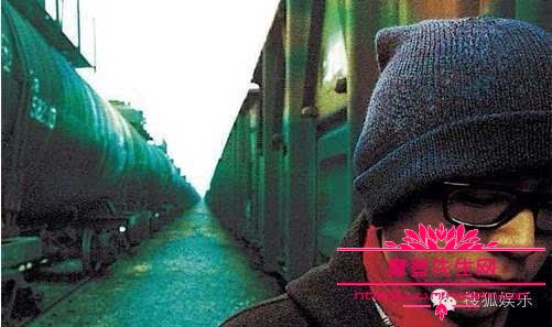 窦唯年轻时的照片惊为天人(窦唯年轻时好帅) 窦唯年轻时的照片惊为天人(窦唯年轻时好帅)