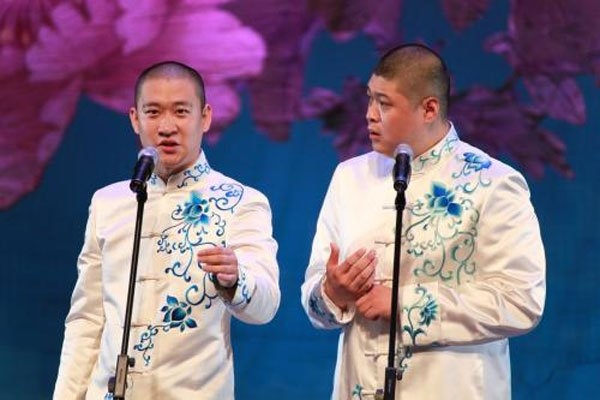 曹云金大闹郭德纲生日宴怎么回事(曹云金大闹郭德纲生日宴是真的吗)