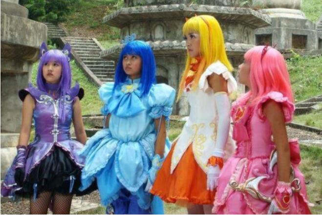 刘美含是不是就是小魔仙中的严莉莉？刘美含