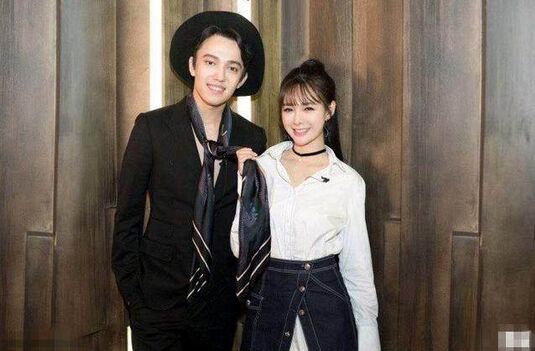 沈梦辰爆料女同事没钱却装阔(沈梦辰背后揭穿同事虚荣)