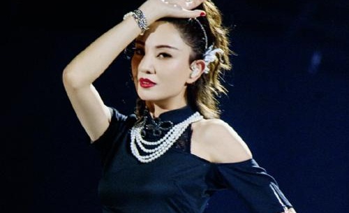 郑希怡之前为什么不火呢(郑希怡八卦)