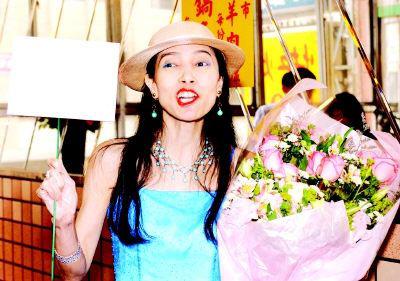 许纯美被情郎打图片 许纯美被情郎打图片