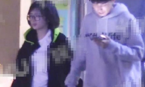 李浩菲付伟伦恋情曝光(现实版偶像剧李浩菲付伟伦街头拥吻) 李浩菲付伟伦恋情曝光(现实版偶像剧李浩菲付伟伦街头拥吻)